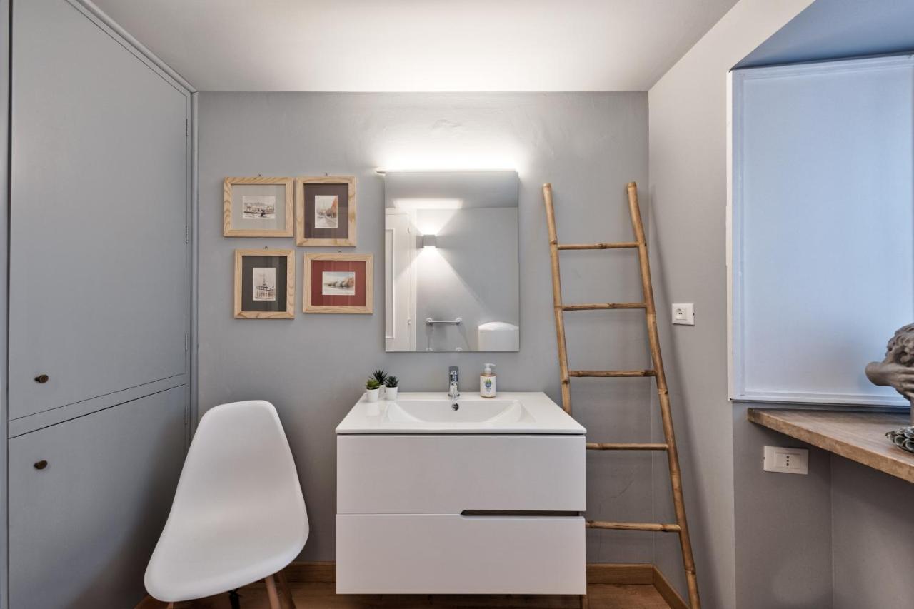 Corte Des Ambrois By Apartments To Art تورينو المظهر الخارجي الصورة